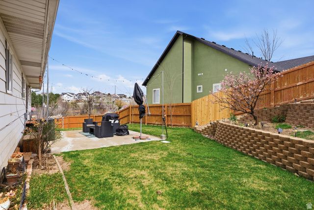 1582 N EMERALD DR, Layton, UT 84040