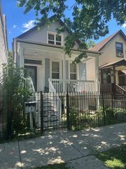 1845 N Sawyer Avenue, Chicago, IL 60647