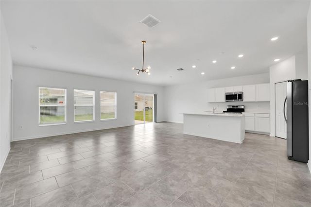243 HAYLEY STREET, Winter Haven, FL 33884