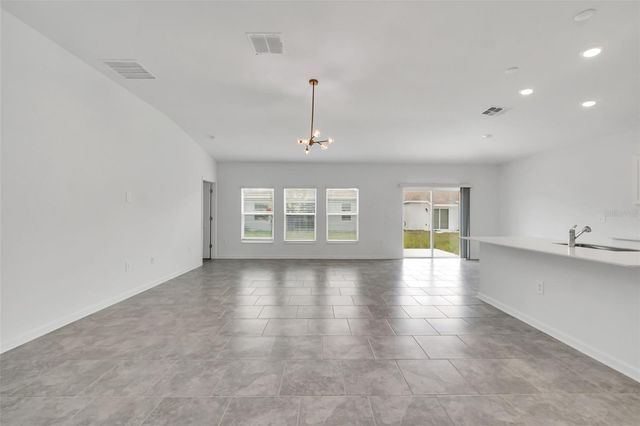 243 HAYLEY STREET, Winter Haven, FL 33884