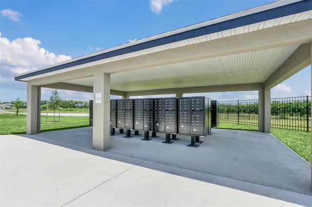 243 HAYLEY STREET, Winter Haven, FL 33884
