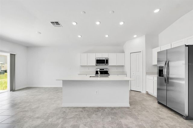 243 HAYLEY STREET, Winter Haven, FL 33884