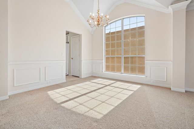 469 Crestview Point Drive, Lewisville, TX 75067