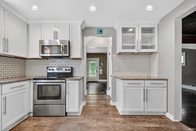 1709 Columbia Avenue, Fort Wayne, IN 46805