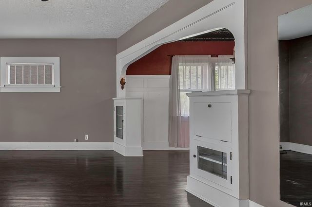 1709 Columbia Avenue, Fort Wayne, IN 46805