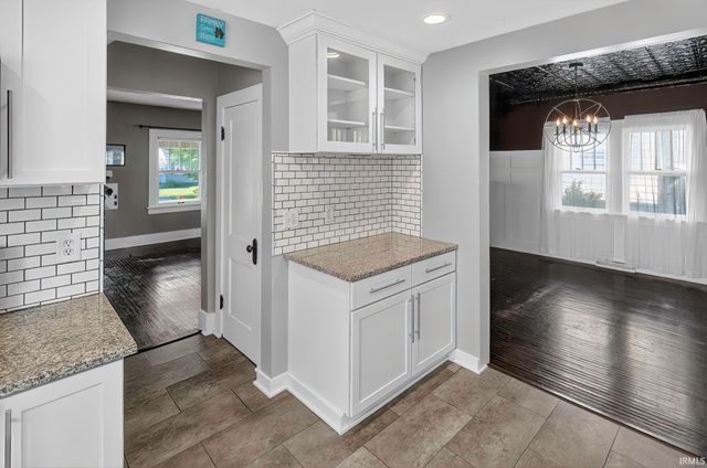 1709 Columbia Avenue, Fort Wayne, IN 46805