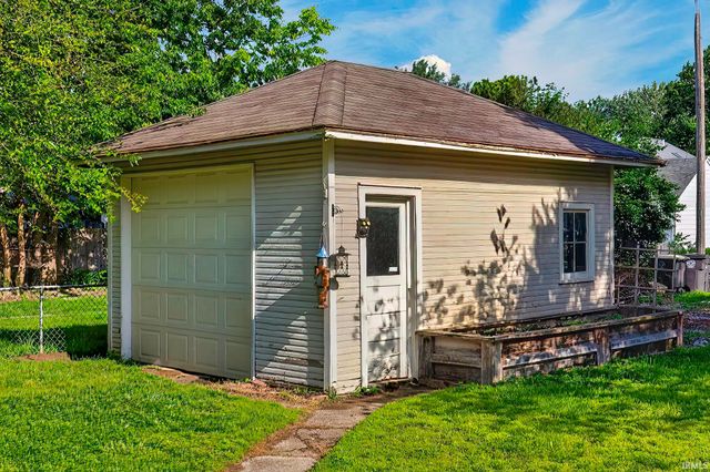 1709 Columbia Avenue, Fort Wayne, IN 46805