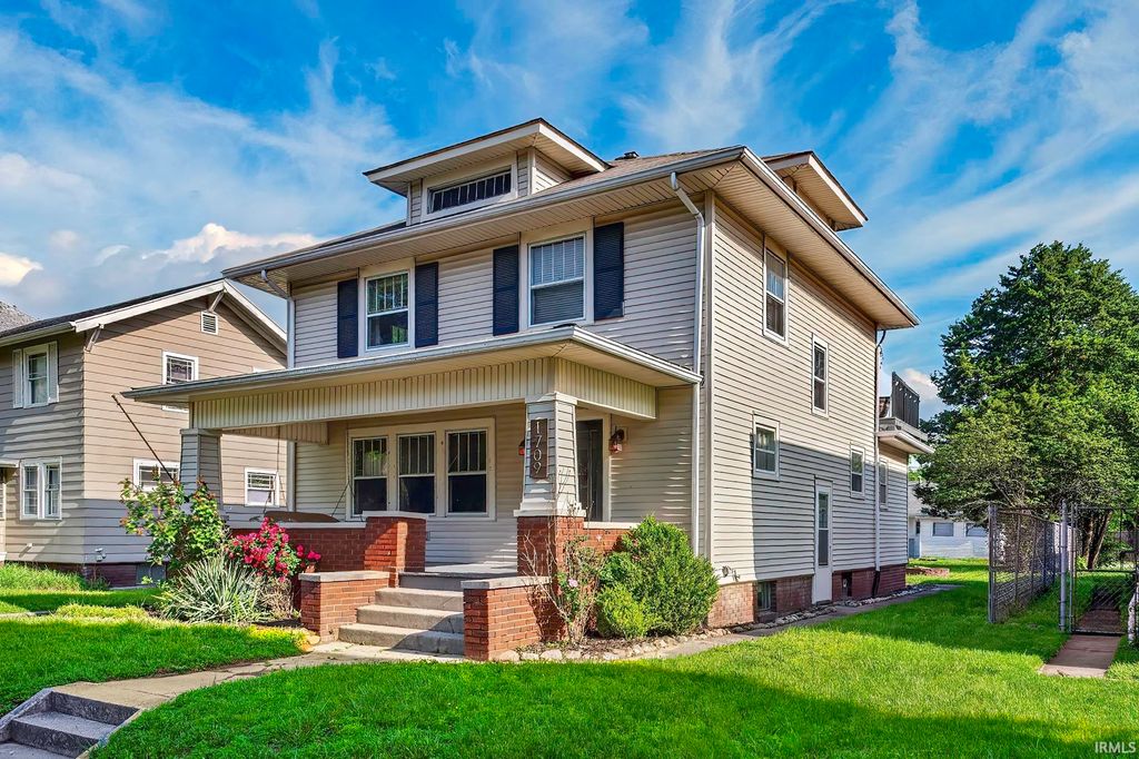 1709 Columbia Avenue, Fort Wayne, IN 46805
