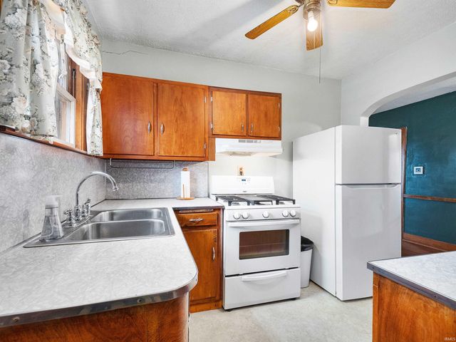 5430 W Delphi Pike, Marion, IN 46952