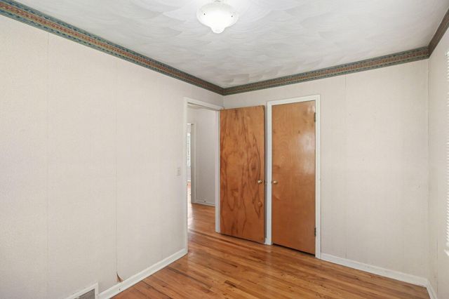 1705 Roseland Avenue, Kalamazoo City, MI 49001