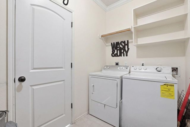 6407 Hillock Lane, Pearland, TX 77584