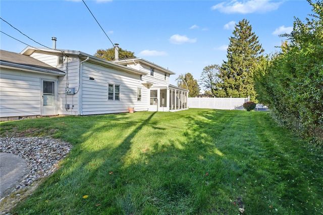 99 Bridgewood Drive, Greece, NY 14612
