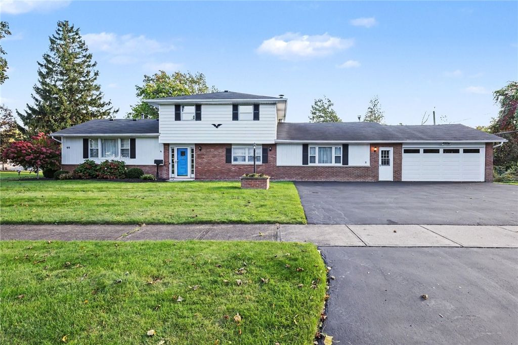 99 Bridgewood Drive, Greece, NY 14612