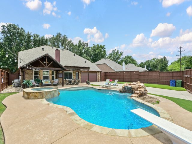 404 Marlow Drive, Flower Mound, TX 75028