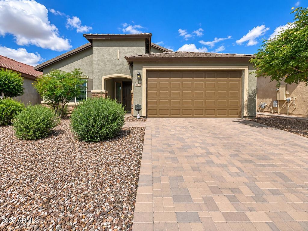 6678 W SONOMA Way, Florence, AZ 85132 — photo 2