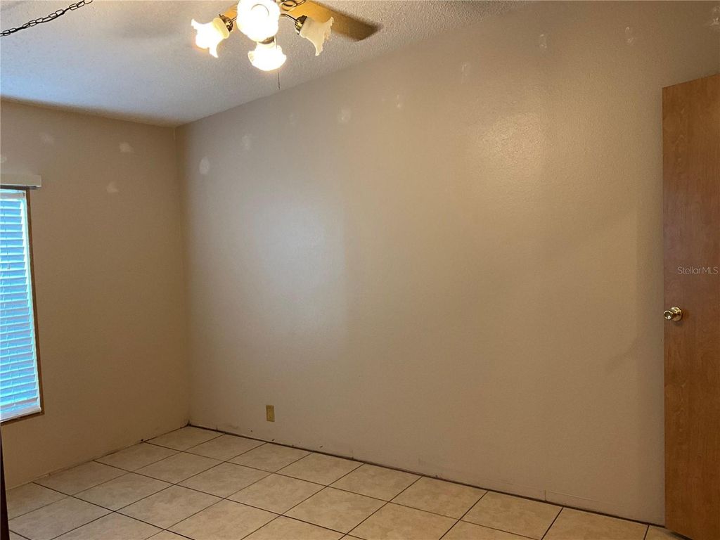 Image 38 of property listing at 116 TRADERS COVE BOULEVARD, Debary, FL 32713