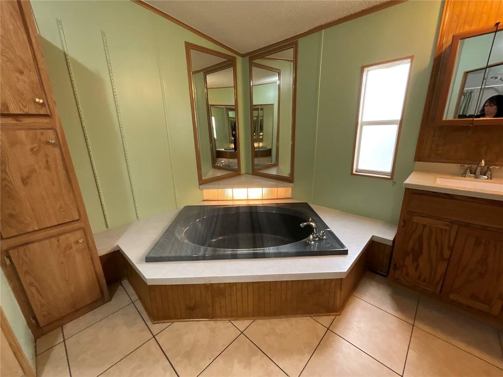 Image 46 of property listing at 116 TRADERS COVE BOULEVARD, Debary, FL 32713