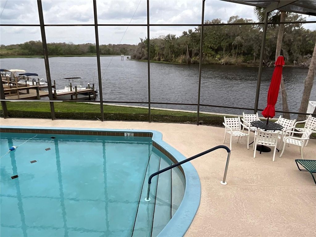 Image 59 of property listing at 116 TRADERS COVE BOULEVARD, Debary, FL 32713