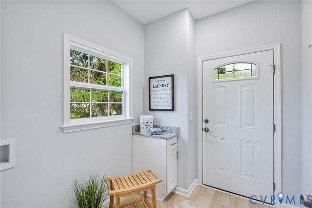 2609 Suffolk St, Hopewell, VA 23860