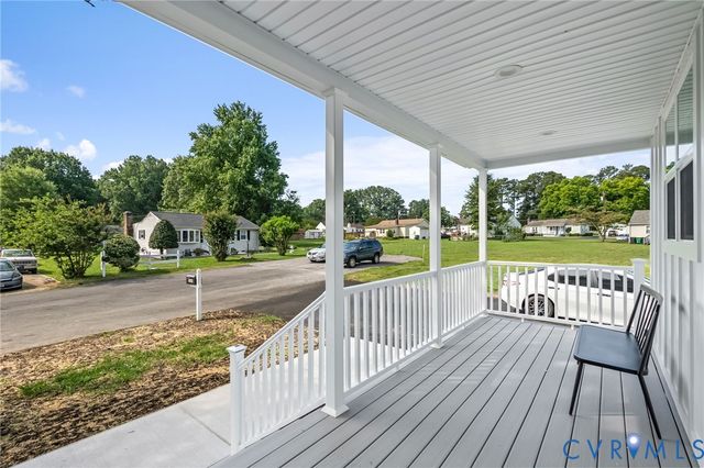 2609 Suffolk St, Hopewell, VA 23860