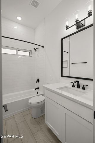 14413 Dune Flower Parkway, Horizon City, TX 79928