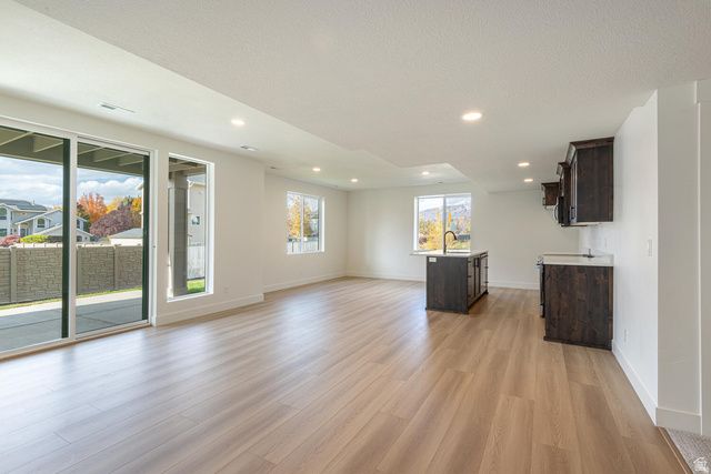 1727 N SIENA CIR, Pleasant Grove, UT 84062