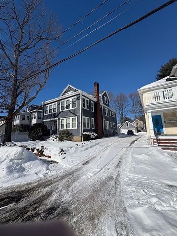 24 Warren Ave 1, Milton, MA 02186