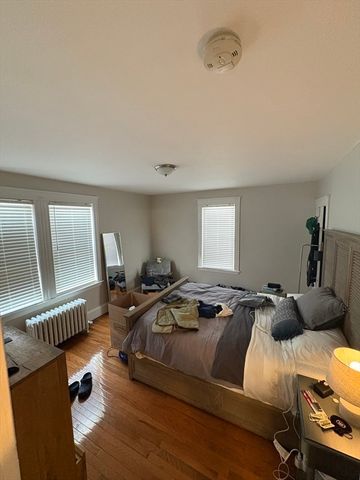 24 Warren Ave 1, Milton, MA 02186