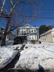 24 Warren Ave 1, Milton, MA 02186