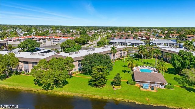 5419 Rattlesnake Hamm RD 304F, Naples, FL 34113