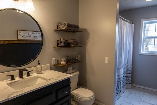 370 Shary Hill Road, Branson, MO 65616