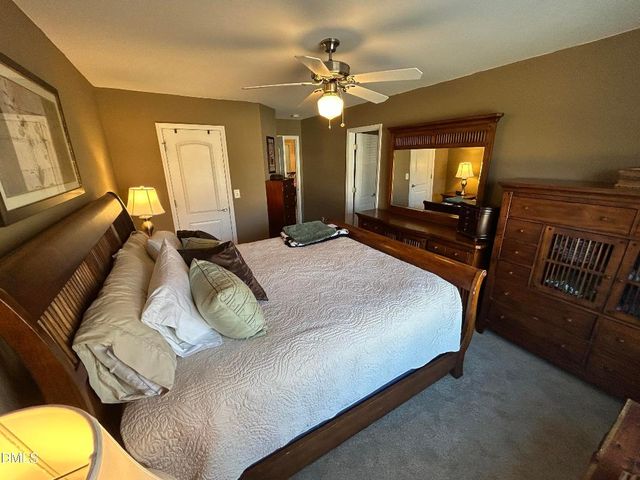 702 Village Lake Drive, Mebane, NC 27302