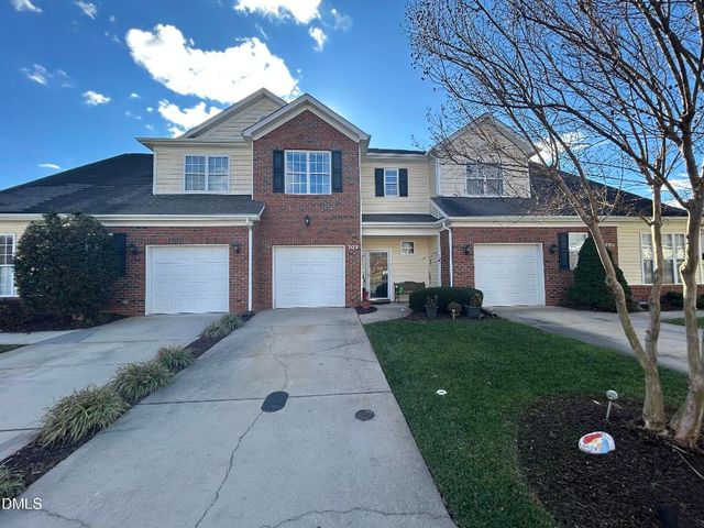 702 Village Lake Drive, Mebane, NC 27302