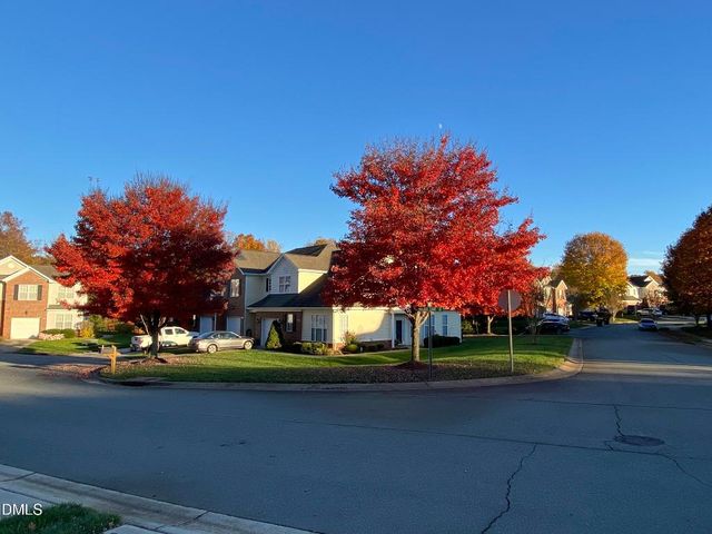 702 Village Lake Drive, Mebane, NC 27302