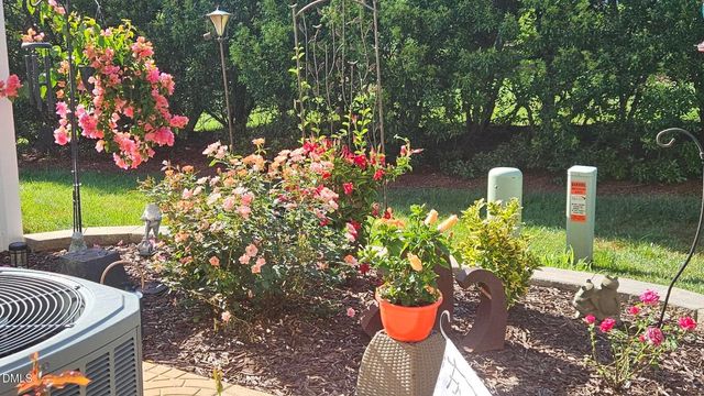 702 Village Lake Drive, Mebane, NC 27302