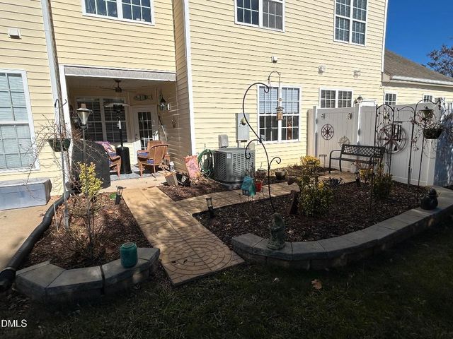 702 Village Lake Drive, Mebane, NC 27302