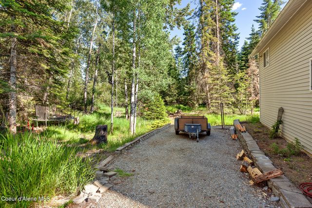 3256 E Cambridge DR, Hayden, ID 83835