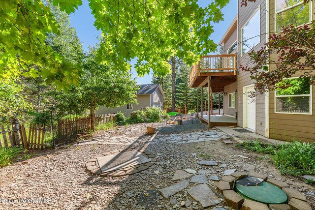 3256 E Cambridge DR, Hayden, ID 83835