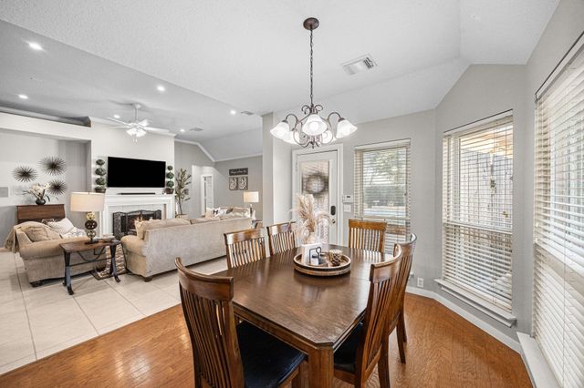 11527 Aucuba Lane, Houston, TX 77095