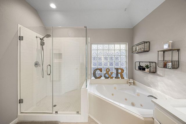 11527 Aucuba Lane, Houston, TX 77095