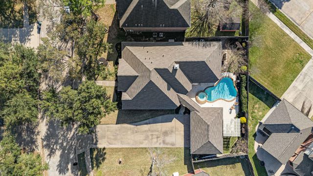 11527 Aucuba Lane, Houston, TX 77095