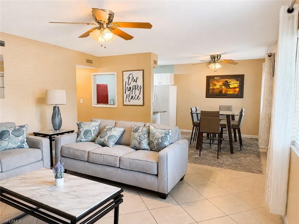 4629 Bayshore DR J3, Naples, FL 34112
