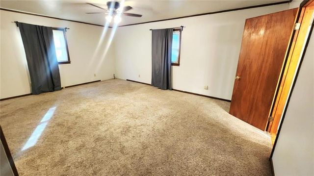 452 Fieldcrest Drive, Pittsburg, KS 66762