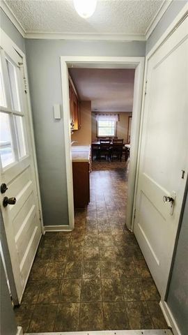 452 Fieldcrest Drive, Pittsburg, KS 66762