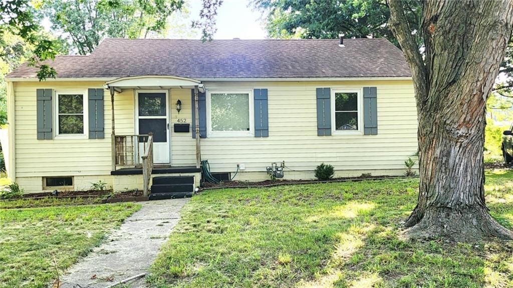 452 Fieldcrest Drive, Pittsburg, KS 66762