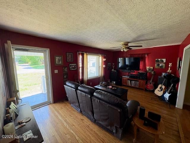 214 Demaree Dr, Bardstown, KY 40004