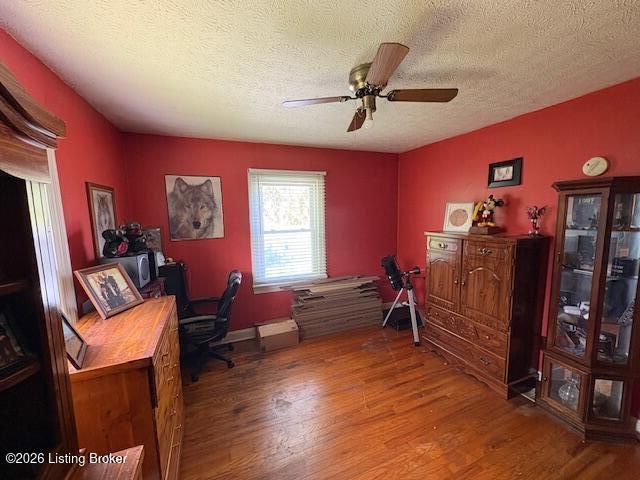 214 Demaree Dr, Bardstown, KY 40004