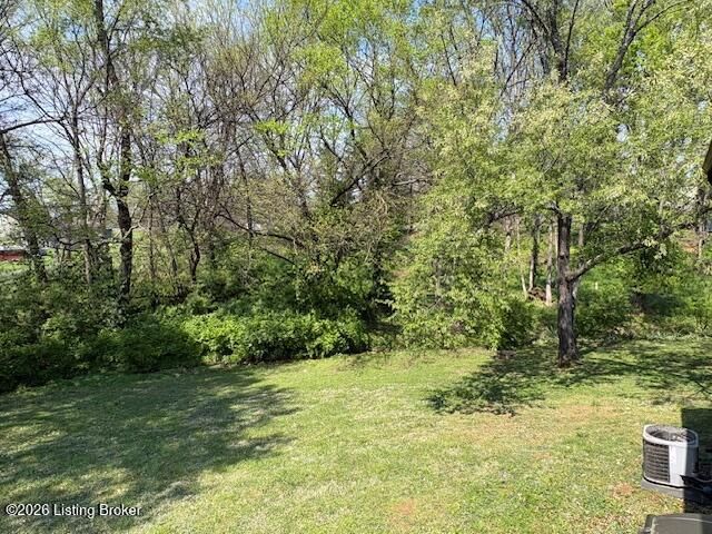 214 Demaree Dr, Bardstown, KY 40004