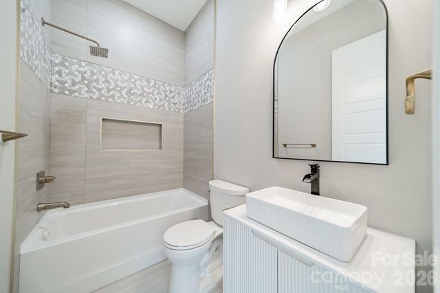 6805 Weddington Matthews Road, Weddington, NC 28104