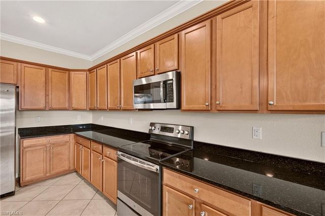 3576 Valle Santa CIR, Cape Coral, FL 33909